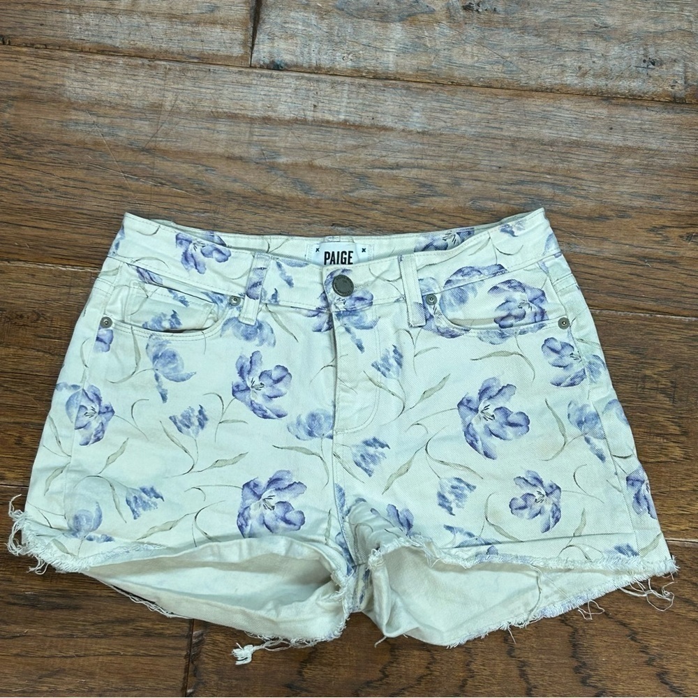 Paige womens floral booty crop shorts